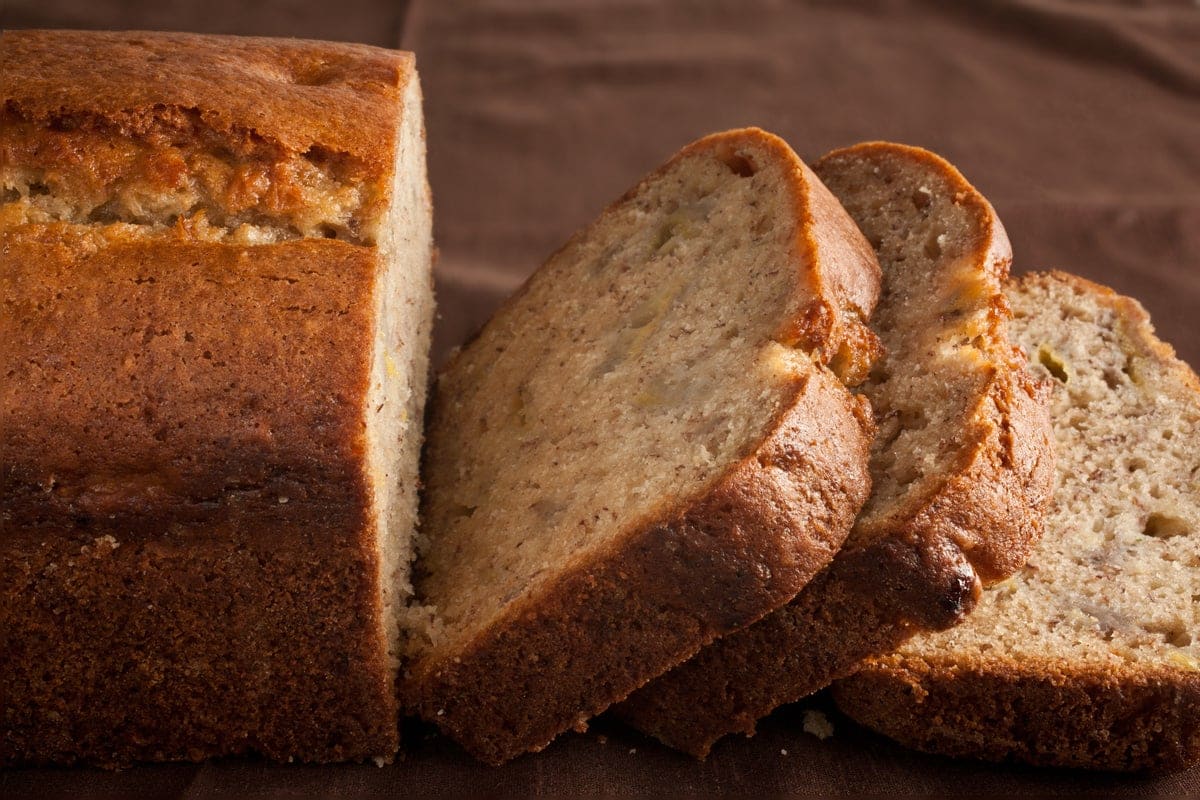 banana-bread-airfryer-cooking